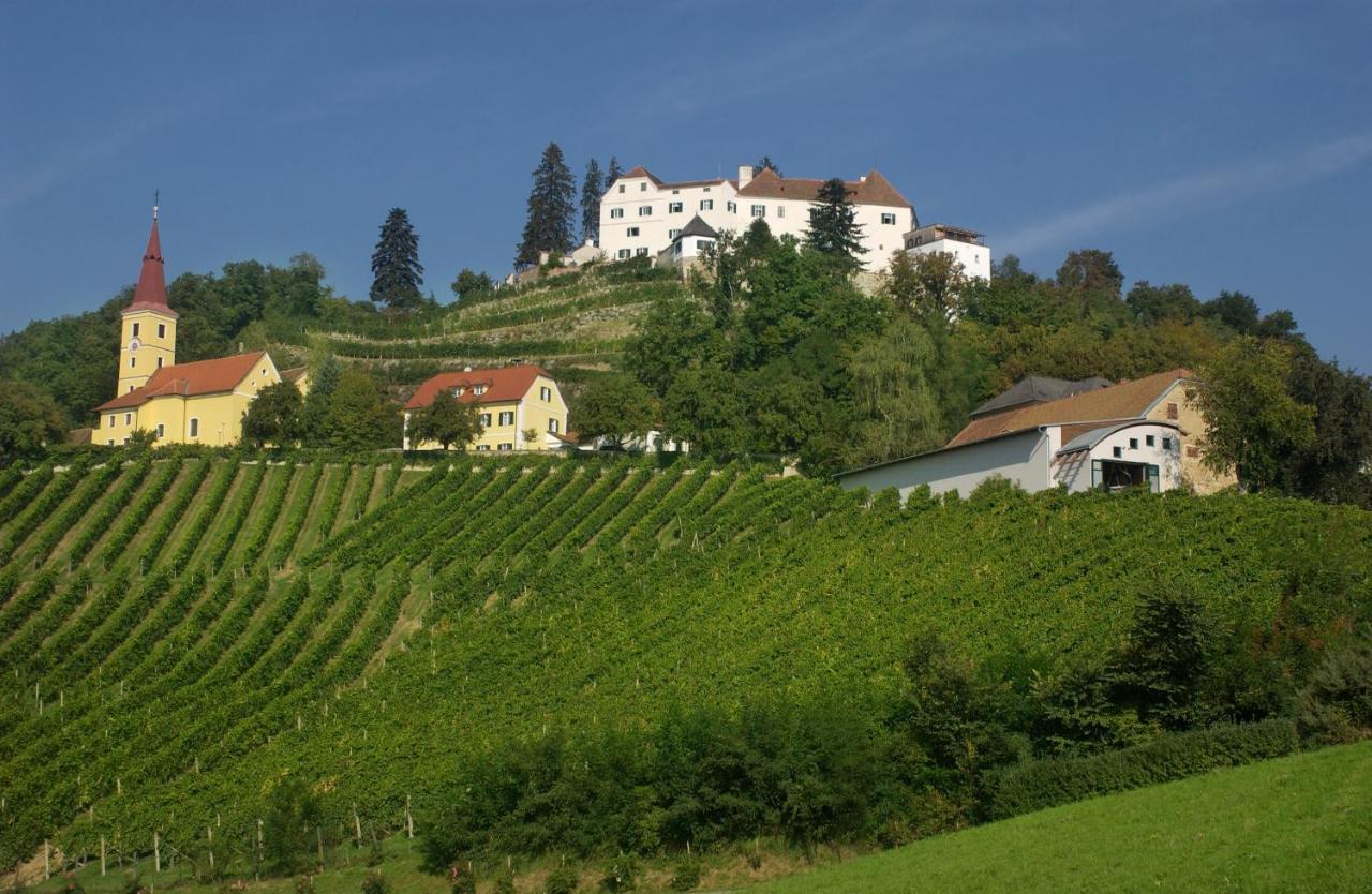 Schloss Kapfenstein Exteriér fotografie
